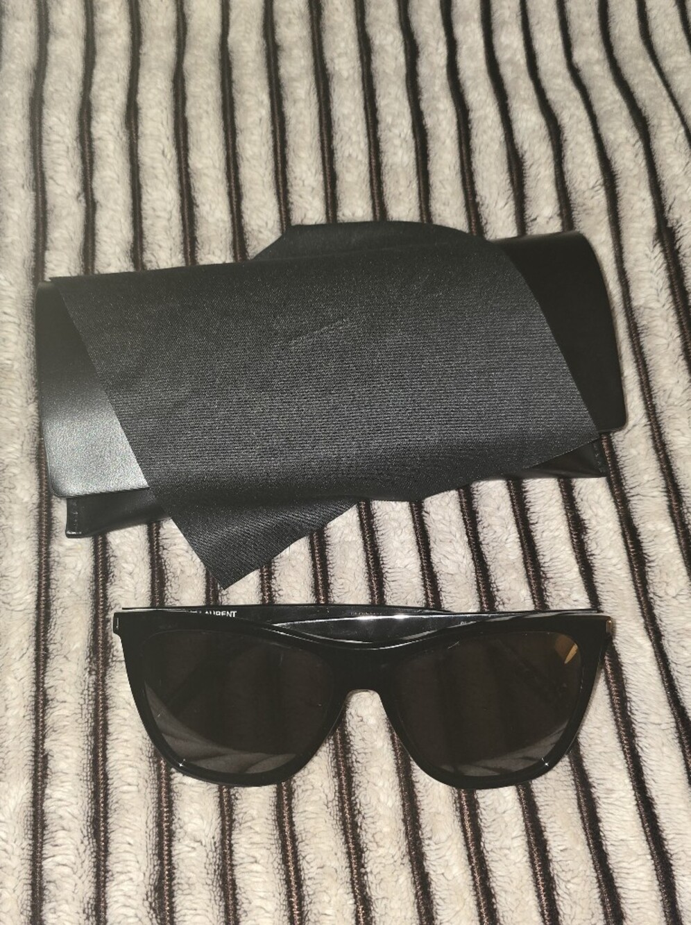 Saint Laurent Sunglasses S526 001 Black (58-16-145) Like New With Case & Chamois